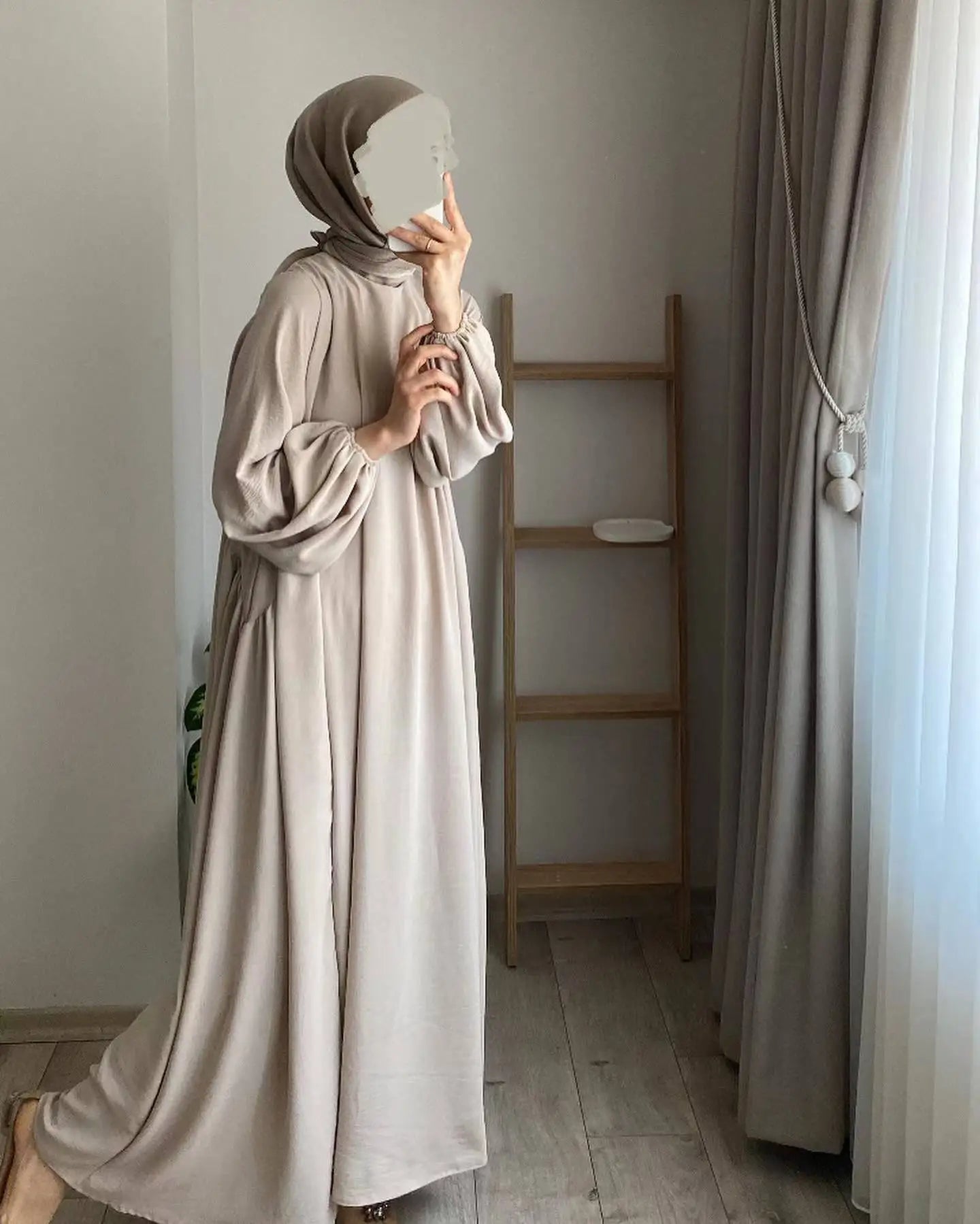 Layali Flow Maxi Dress