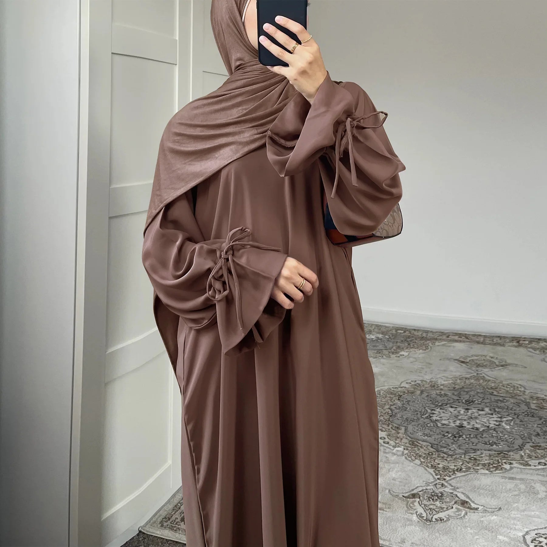 Al-Haya Abaya