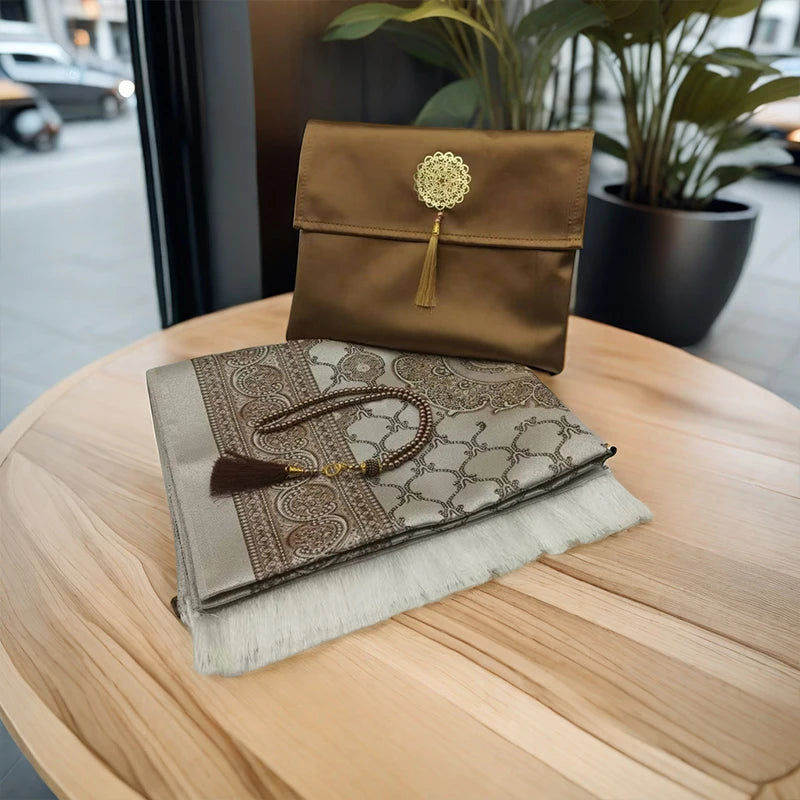 Noor Travel Prayer Set - Light in Every Step